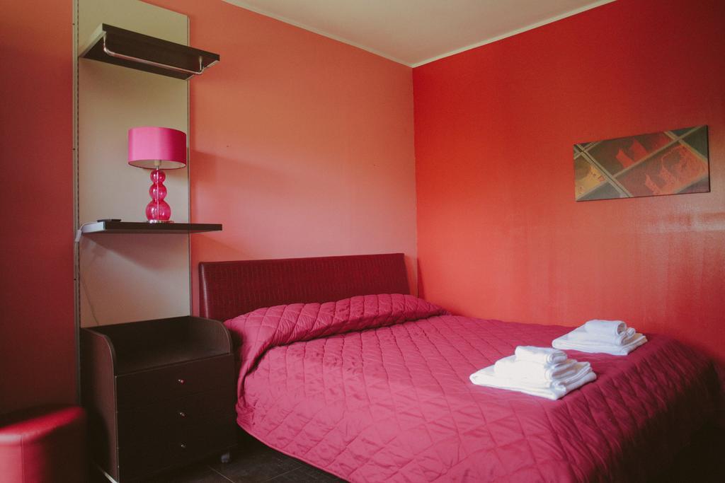 レンデ Parco D'Arte Altart Bed & Breakfast 部屋 写真