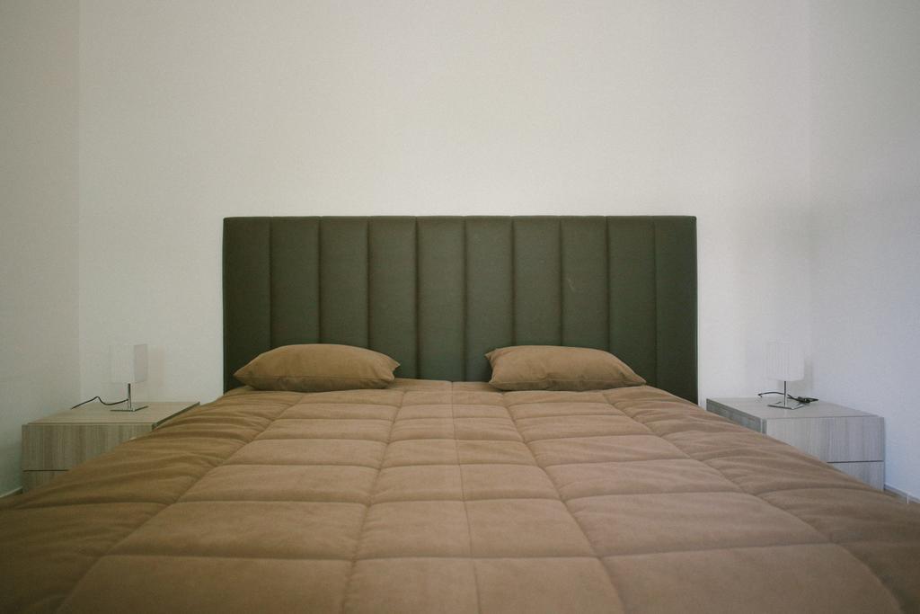 レンデ Parco D'Arte Altart Bed & Breakfast エクステリア 写真