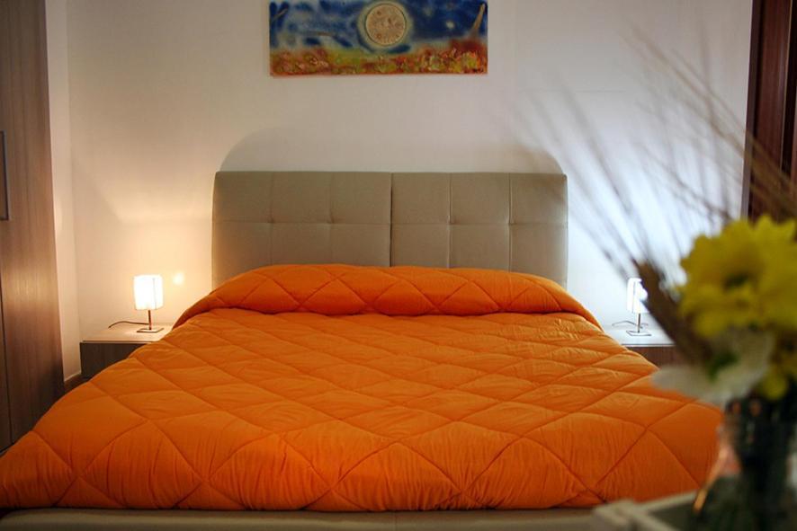 レンデ Parco D'Arte Altart Bed & Breakfast エクステリア 写真